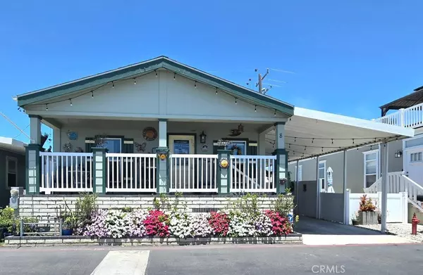 Huntington Beach, CA 92646,21851 Newland St. #8