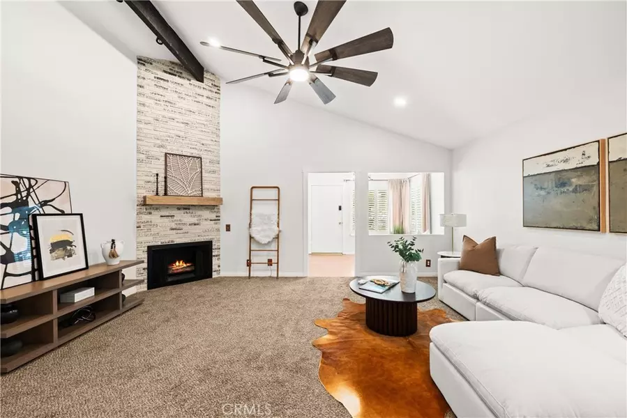 27131 La Fuente, Mission Viejo, CA 92692