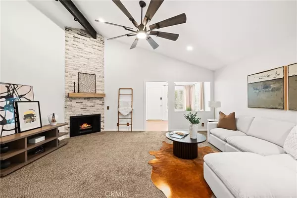27131 La Fuente, Mission Viejo, CA 92692