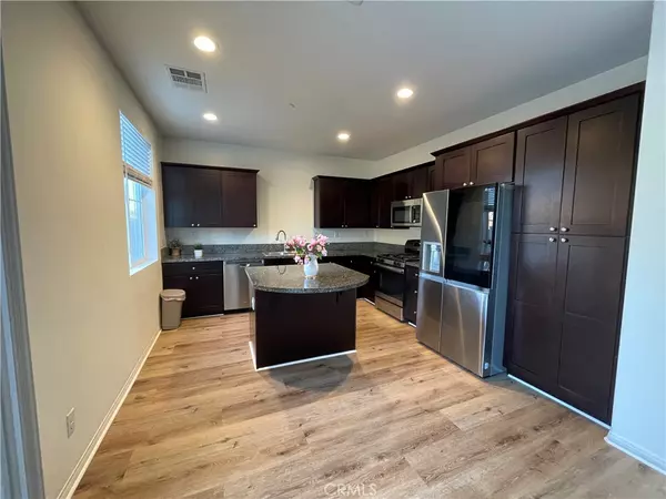 Pomona, CA 91766,1406 Girona DR