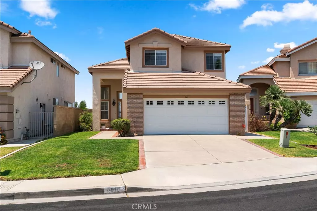 Anaheim Hills, CA 92808,917 S Dylan WAY