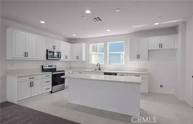 252 North Standard, Santa Ana, CA 92701