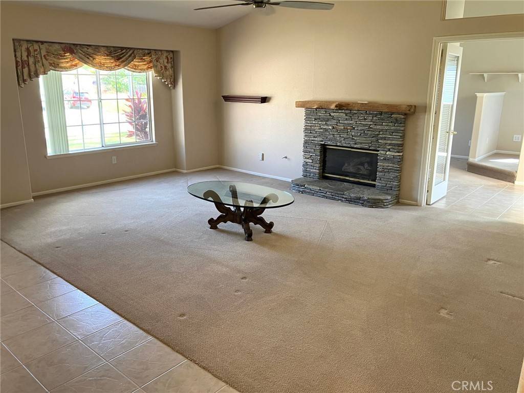 Oceanside, CA 92057,5522 Daybreak CT