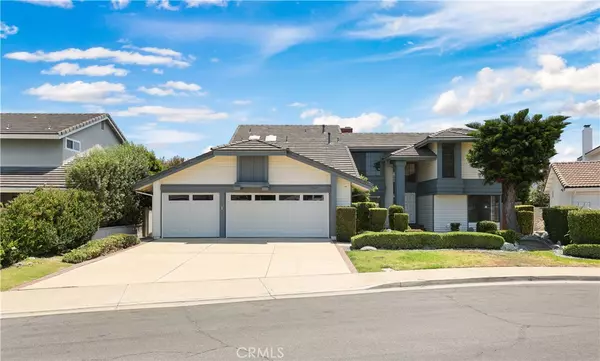 18868 Mount Morgan CIR, Fountain Valley, CA 92708