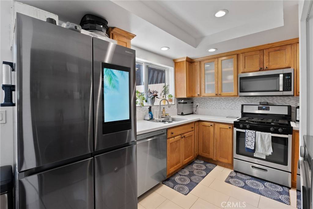 Hawthorne, CA 90250,13011 Doty AVE #44