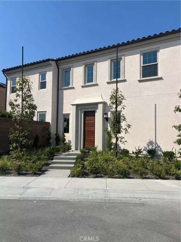 237 Canterbury, Irvine, CA 92618