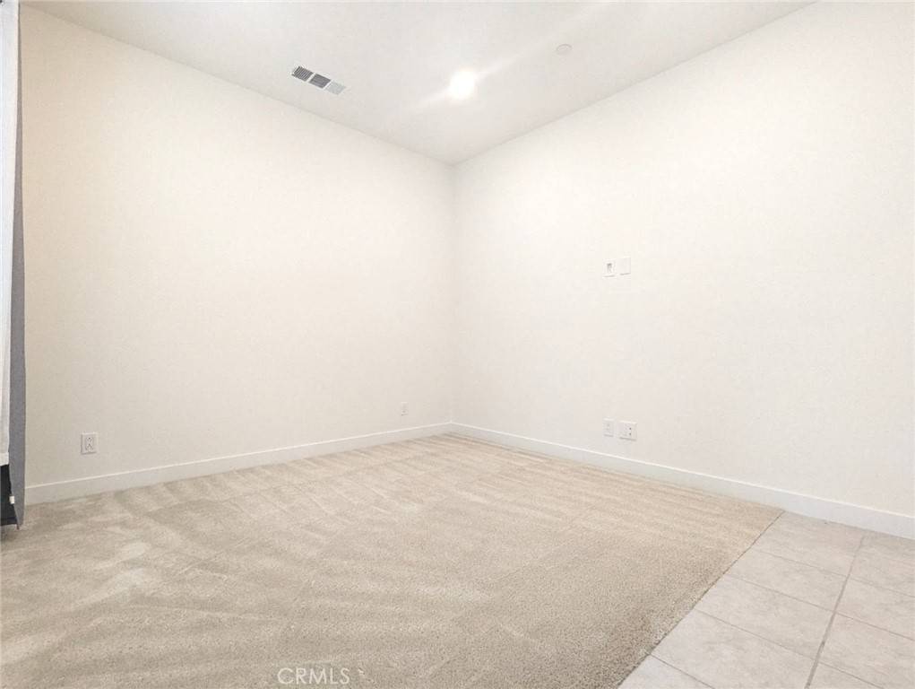 Tustin, CA 92782,400 Transport
