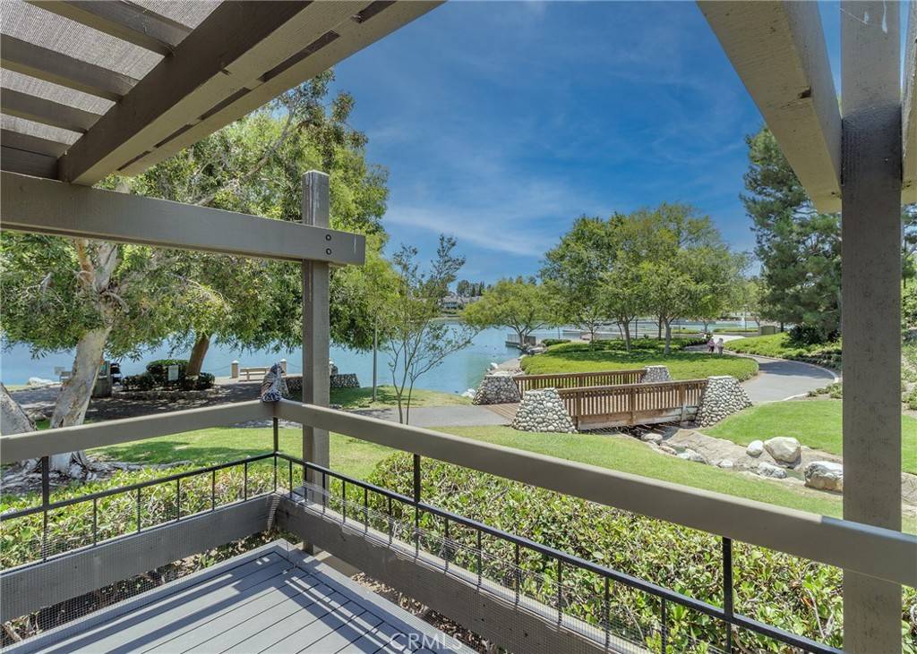 4 Lakeknoll #43, Irvine, CA 92604