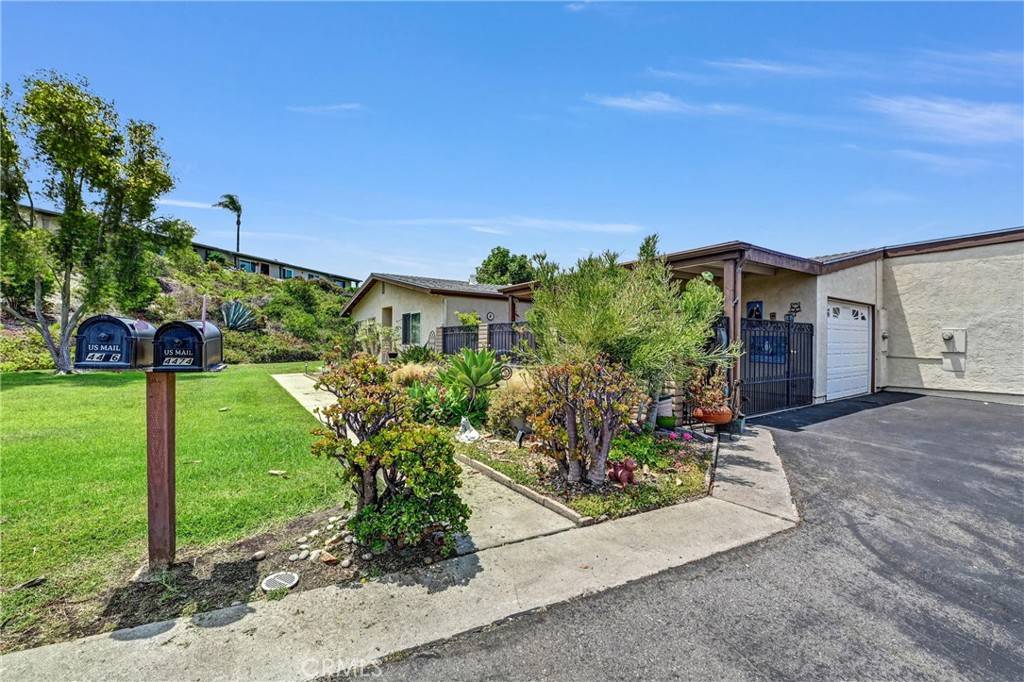 Oceanside, CA 92057,4476 Kittiwake WAY