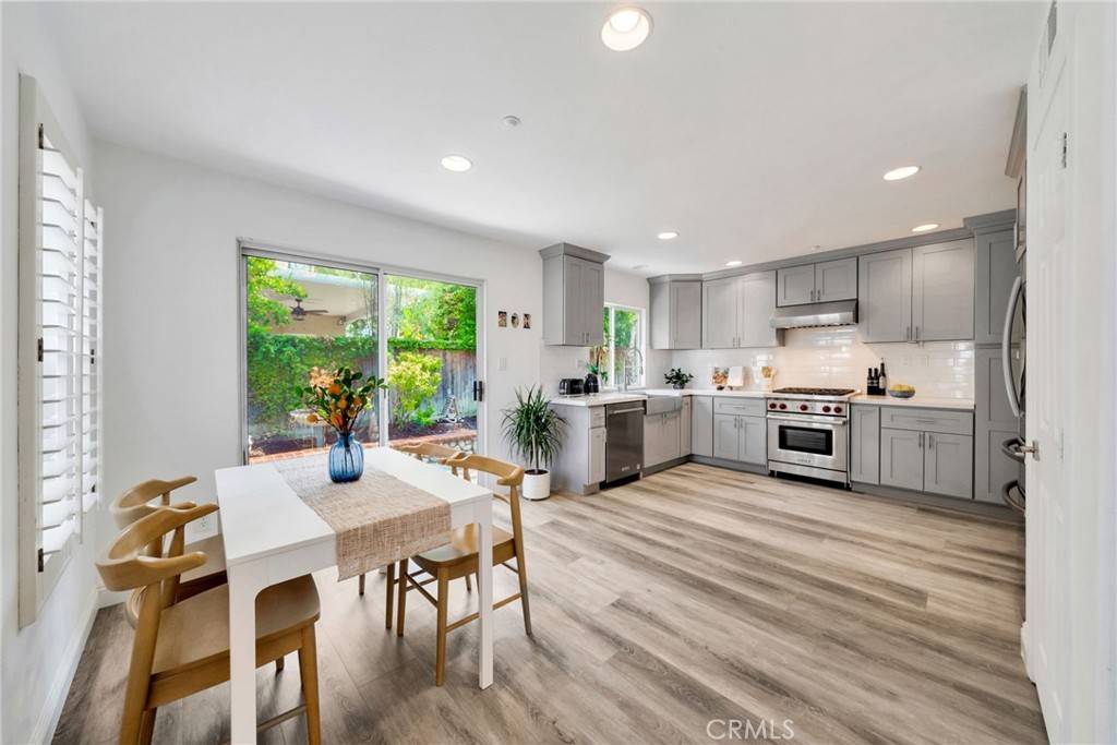 Aliso Viejo, CA 92656,7 Plateau