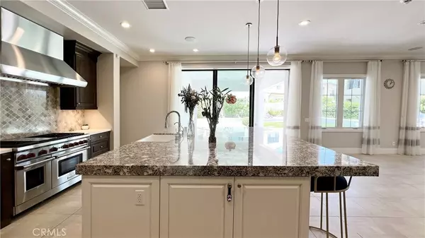 Irvine, CA 92618,57 Kite