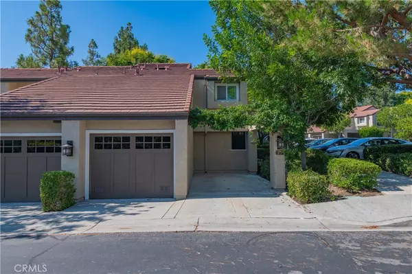 Irvine, CA 92612,80 Stanford CT #40