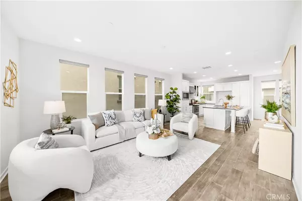 1607 SOMERTON DR, Costa Mesa, CA 92627