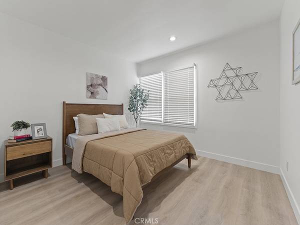 Garden Grove, CA 92840,11081 Iris DR