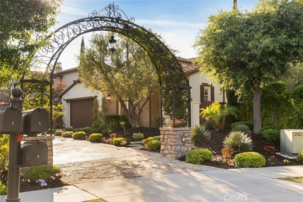 Ladera Ranch, CA 92694,3 Kent CT