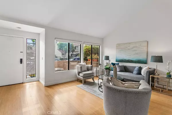 Irvine, CA 92612,21 Morena #31