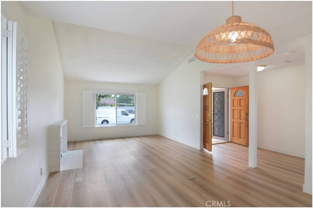 Costa Mesa, CA 92626,1110 Redding Ave