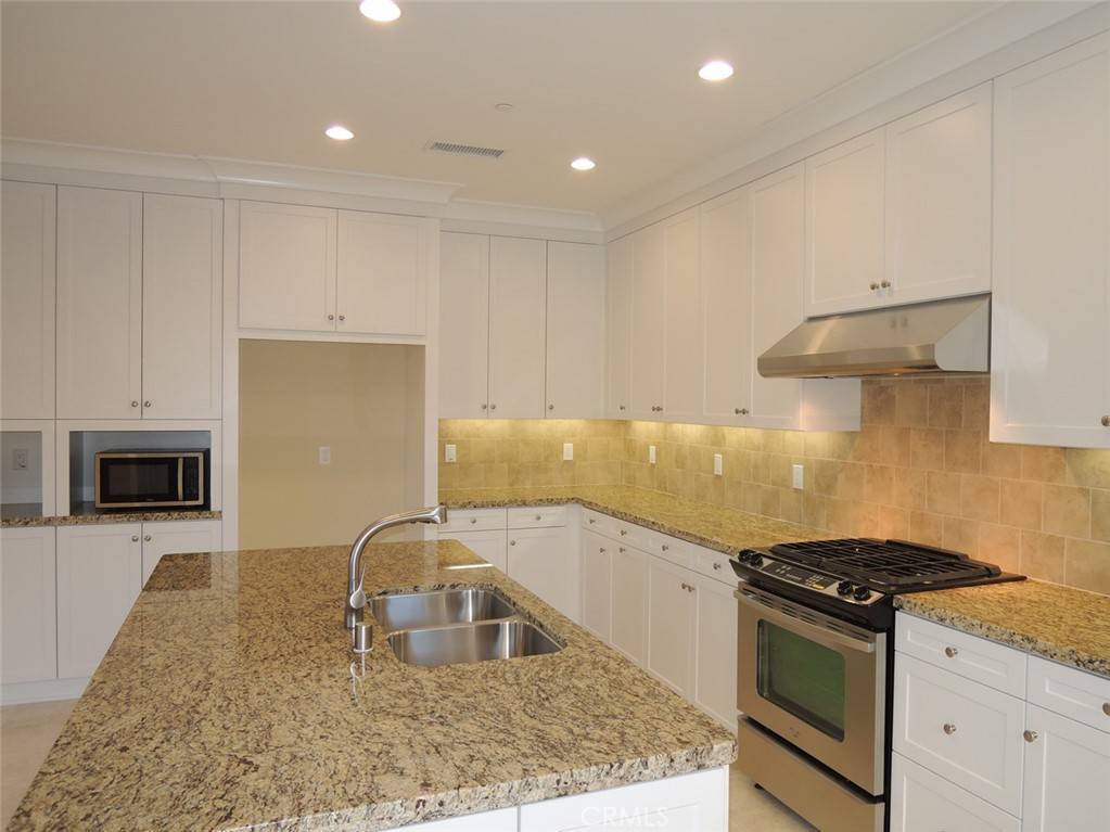 Irvine, CA 92620,114 Oasis