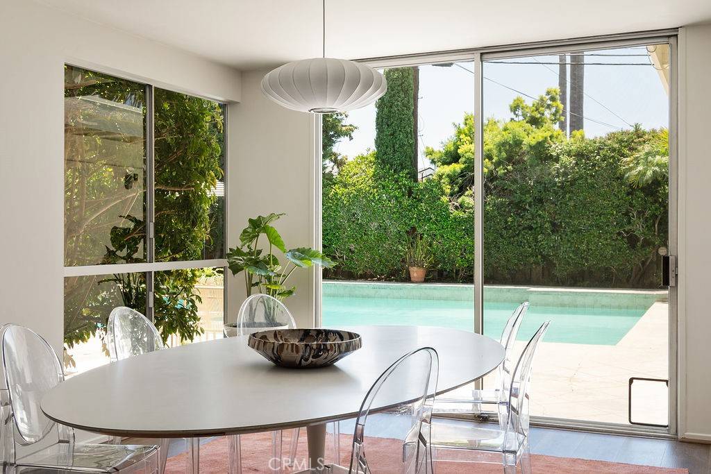 Newport Beach, CA 92660,2443 Windward LN