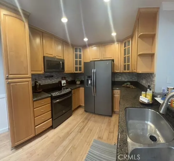 Huntington Beach, CA 92646,21372 Brookhurst ST #327