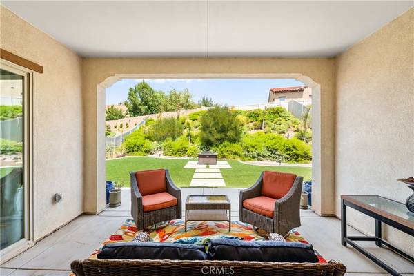Corona, CA 92883,24184 Crestley DR