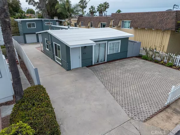 San Clemente, CA 92672,221 Avenida Monterey