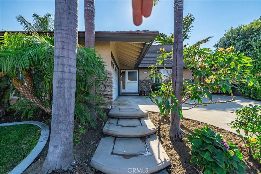 Huntington Beach, CA 92646,20531 Paisley LN