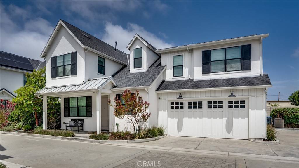2077 Tablelands WAY, Costa Mesa, CA 92627