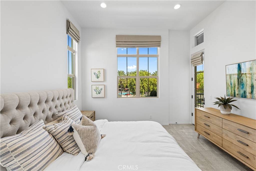 Irvine, CA 92620,176 Parkwood