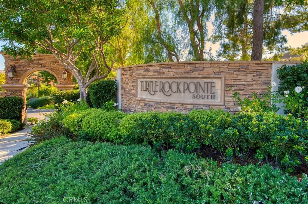Irvine, CA 92612,21 Sarena