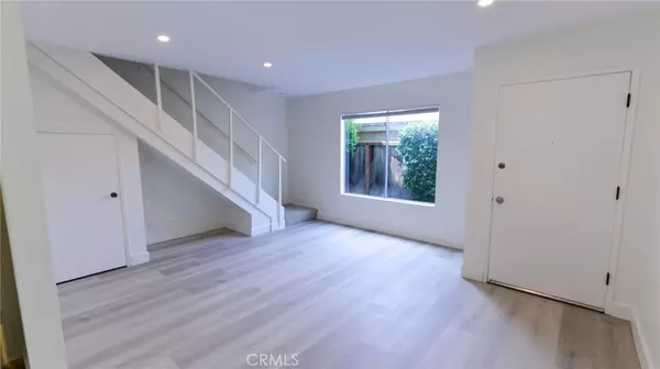 218 Avenida Rosa #2, San Clemente, CA 92672