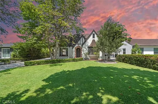 2404 N Poinsettia, Santa Ana, CA 92706