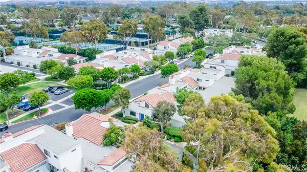 Irvine, CA 92612,23 Morena #32