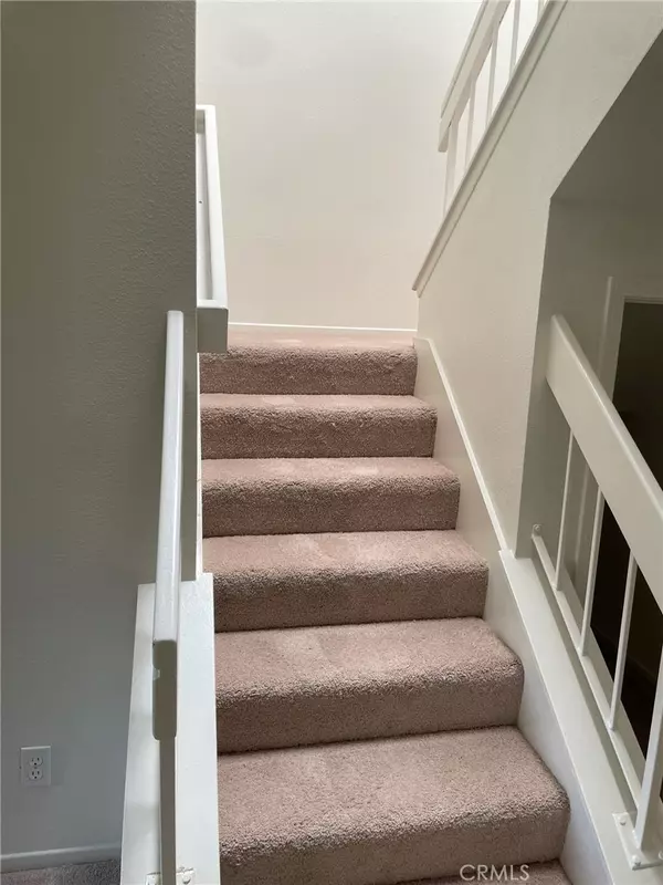 Laguna Hills, CA 92653,22226 Caminito Zaragoza #180