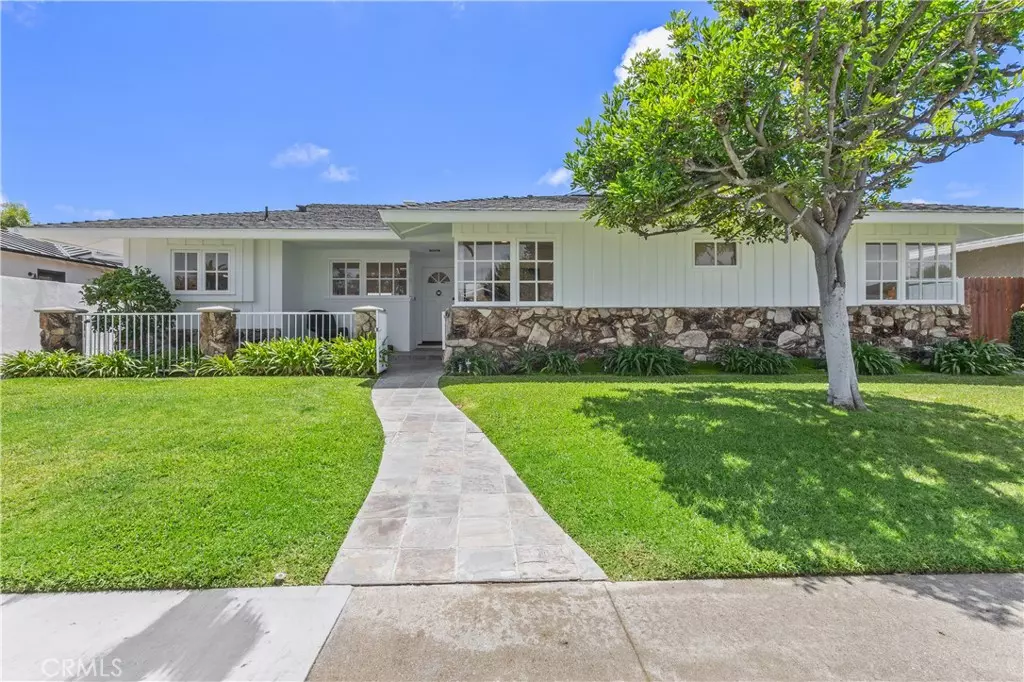 Newport Beach, CA 92660,2045 Commodore RD