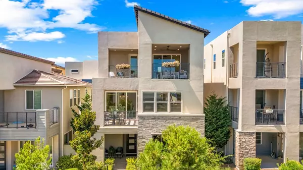 Irvine, CA 92618,465 Chorus