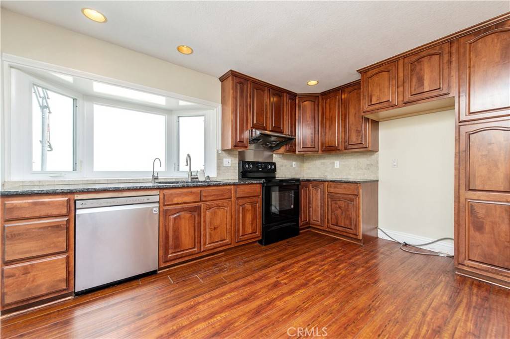 Irvine, CA 92604,4351 Pioneer ST