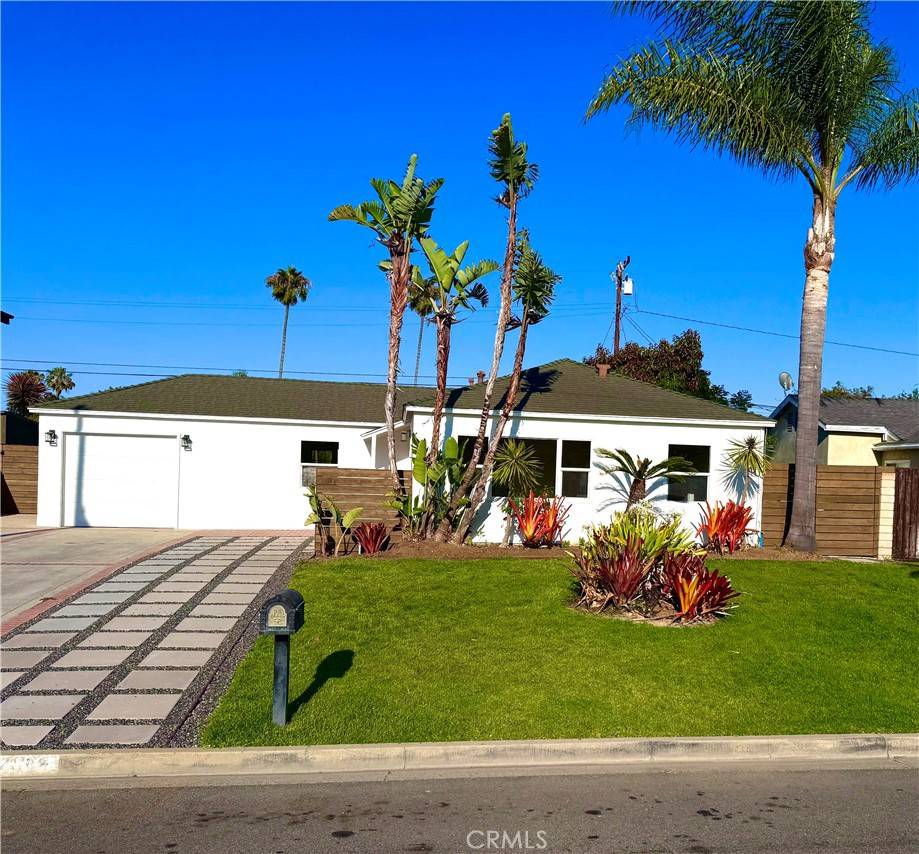 2064 Republic AVE, Costa Mesa, CA 92627