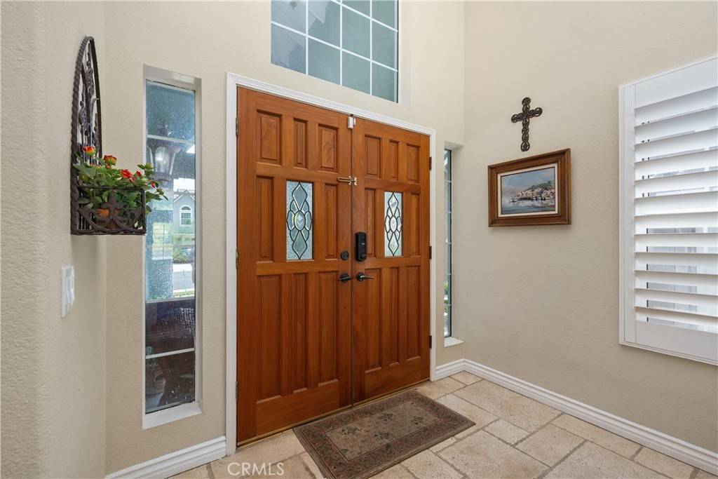 Corona, CA 92882,2840 Juniper DR