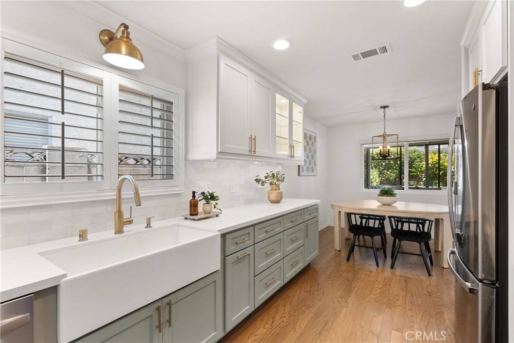 Huntington Beach, CA 92648,7681 Quebec DR