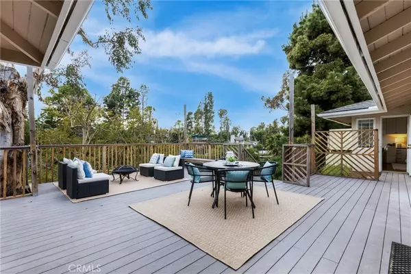 Newport Beach, CA 92660,2233 Heather LN