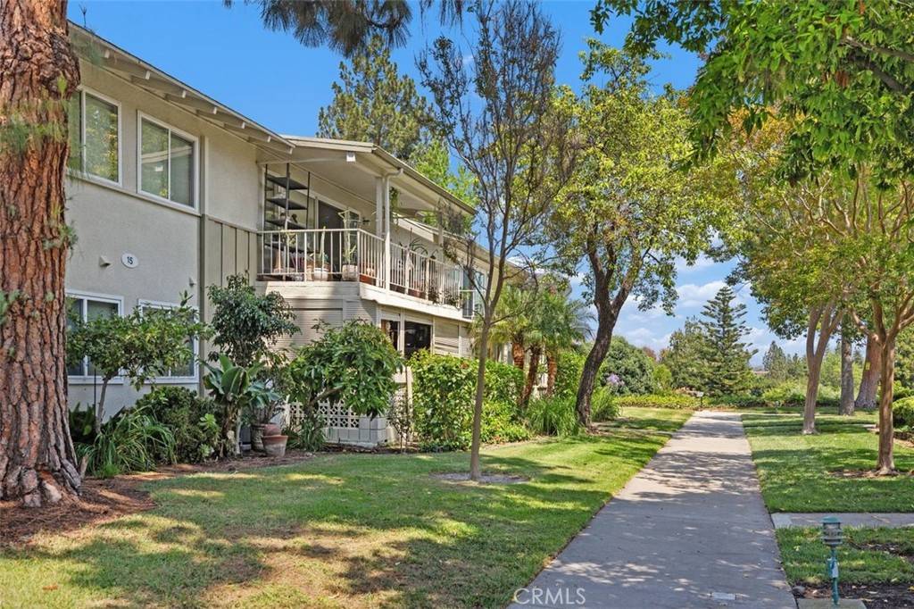 Laguna Woods, CA 92637,15 Via Castilla #U