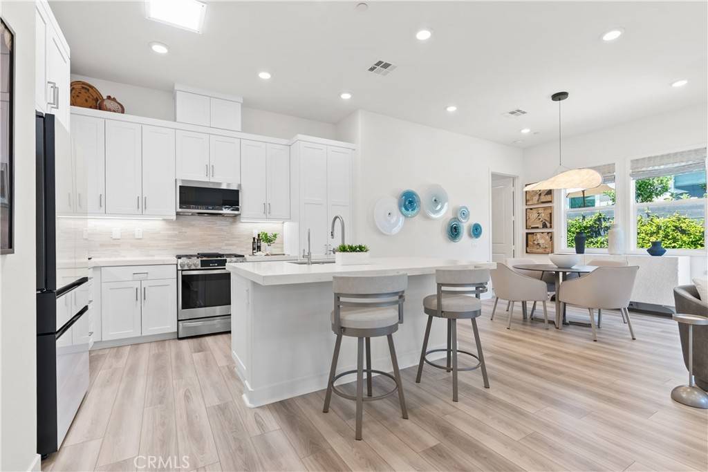 790 Sunrise RD, Rancho Mission Viejo, CA 92694