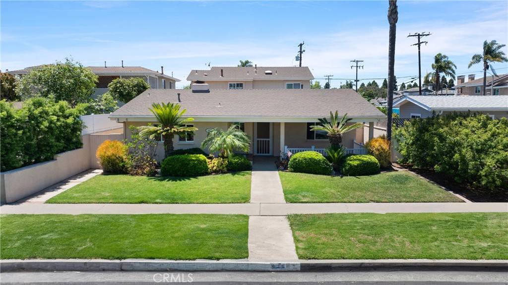 1841 Lake ST, Huntington Beach, CA 92648