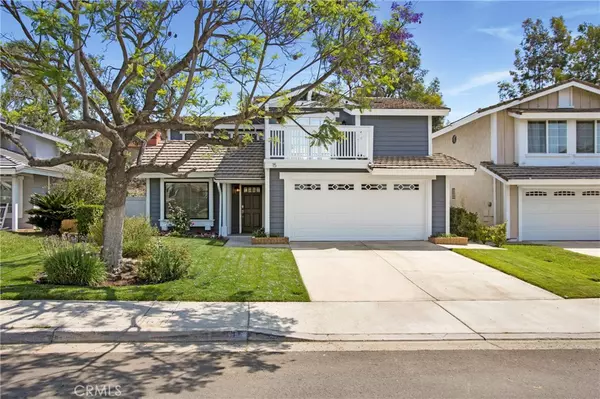 15 Calle Albarda, Rancho Santa Margarita, CA 92688