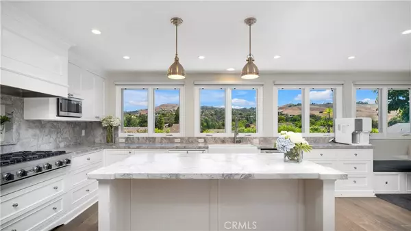10 Flintridge, Irvine, CA 92603