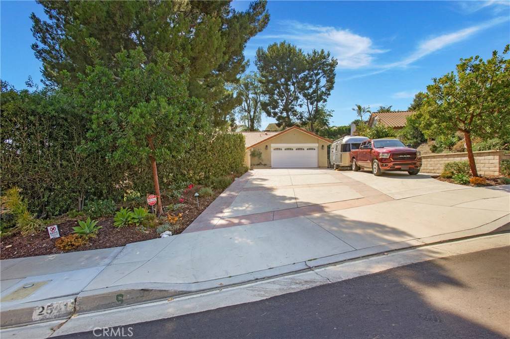 Orange, CA 92867,2541 E Denise AVE
