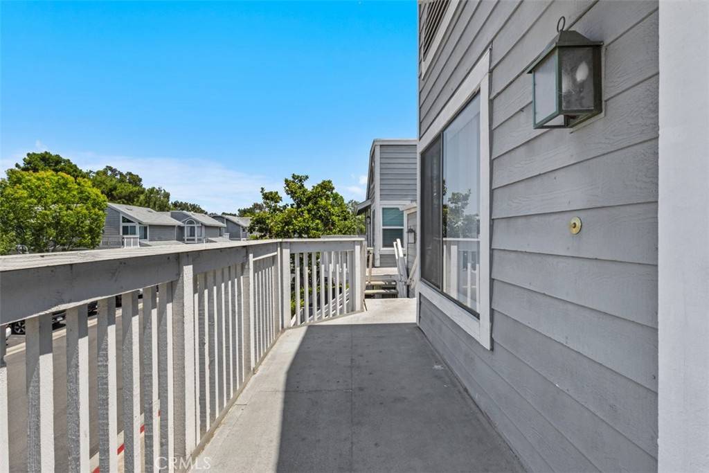 Irvine, CA 92620,131 Remington #239