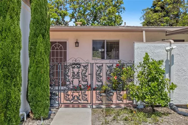 Oceanside, CA 92057,512 Allspice WAY