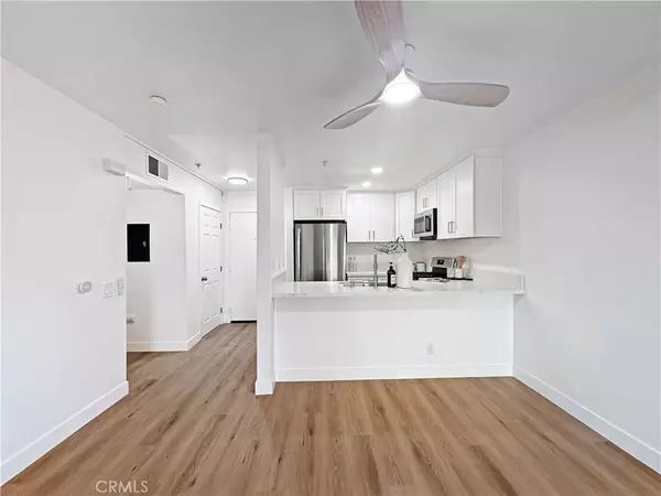 450 E 4th ST #110, Santa Ana, CA 92701